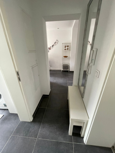 High-quality, fully furnished, stylish and completely renovated 2-room apartment in an old building with balcony in Nuremberg St. Jobst  - Gallery -  5