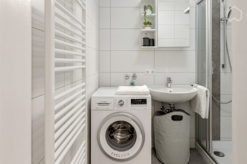 Bright, modern furnished apartment in Leinfelden-Echterdingen