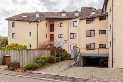 Bright, modern furnished apartment in Leinfelden-Echterdingen