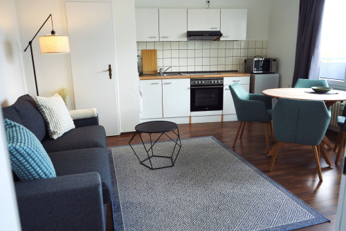 Studioapartment mit Balkon und Parkplatz