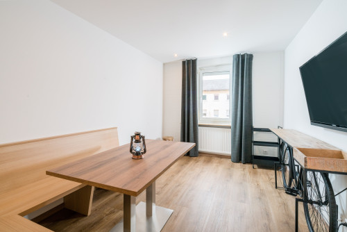 Cozy flat with a balcony in Zirndorf