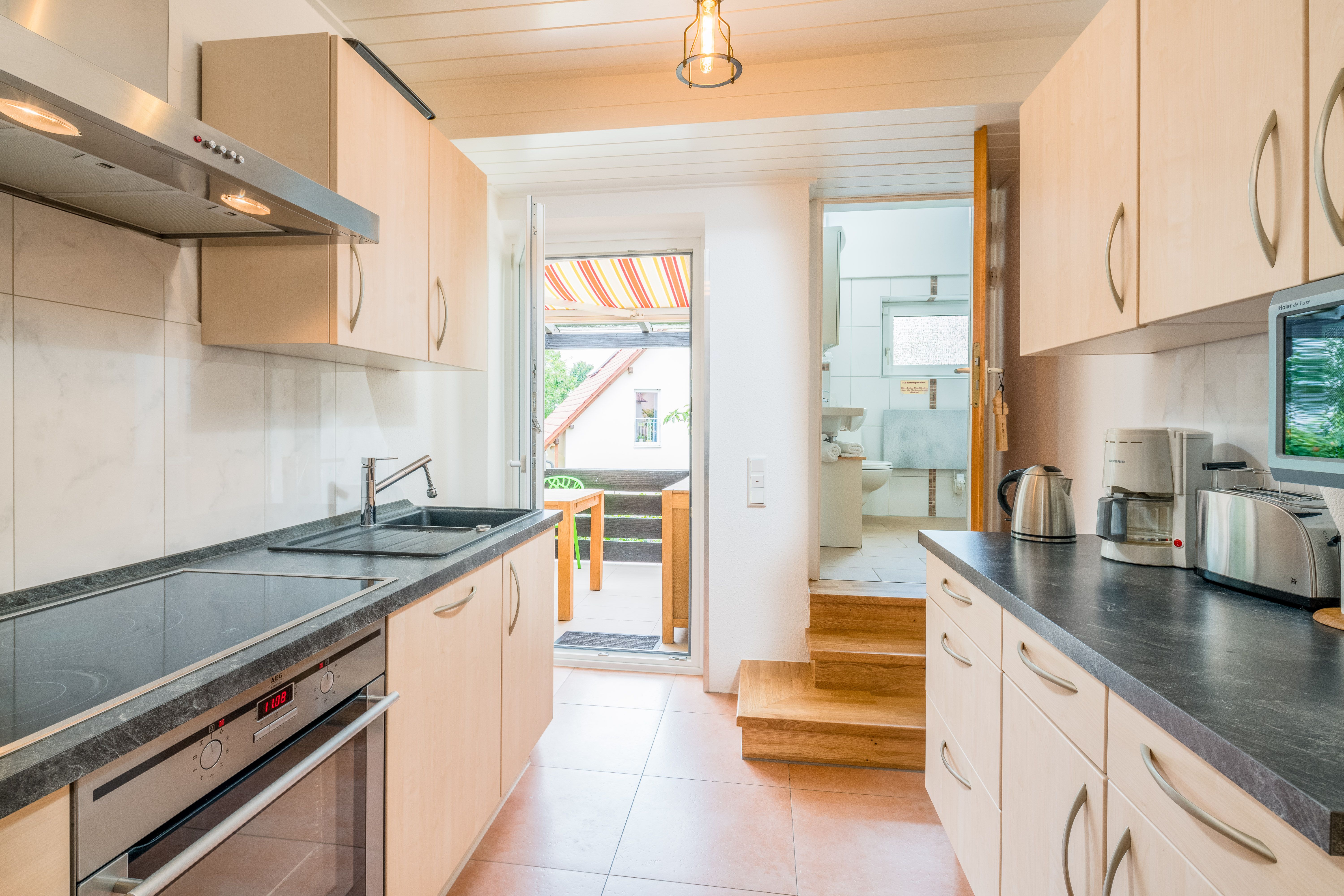 Cozy Flat With A Balcony In Zirndorf - 2