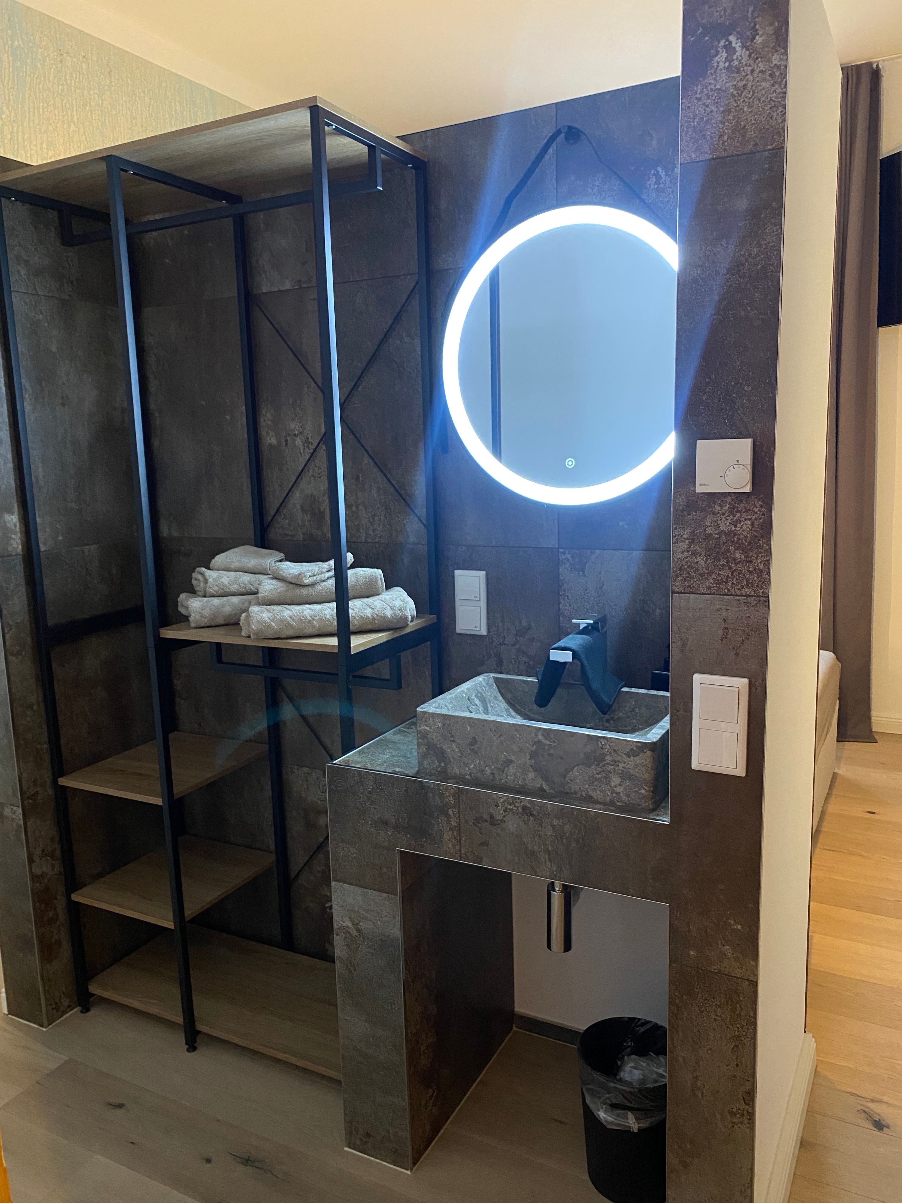  Modern Apartments Near Central Station  -  modern apartments near central station  - Gallery -  20