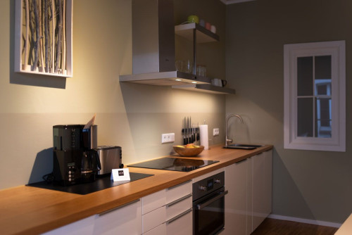 Bright, gorgeous studio with balcony