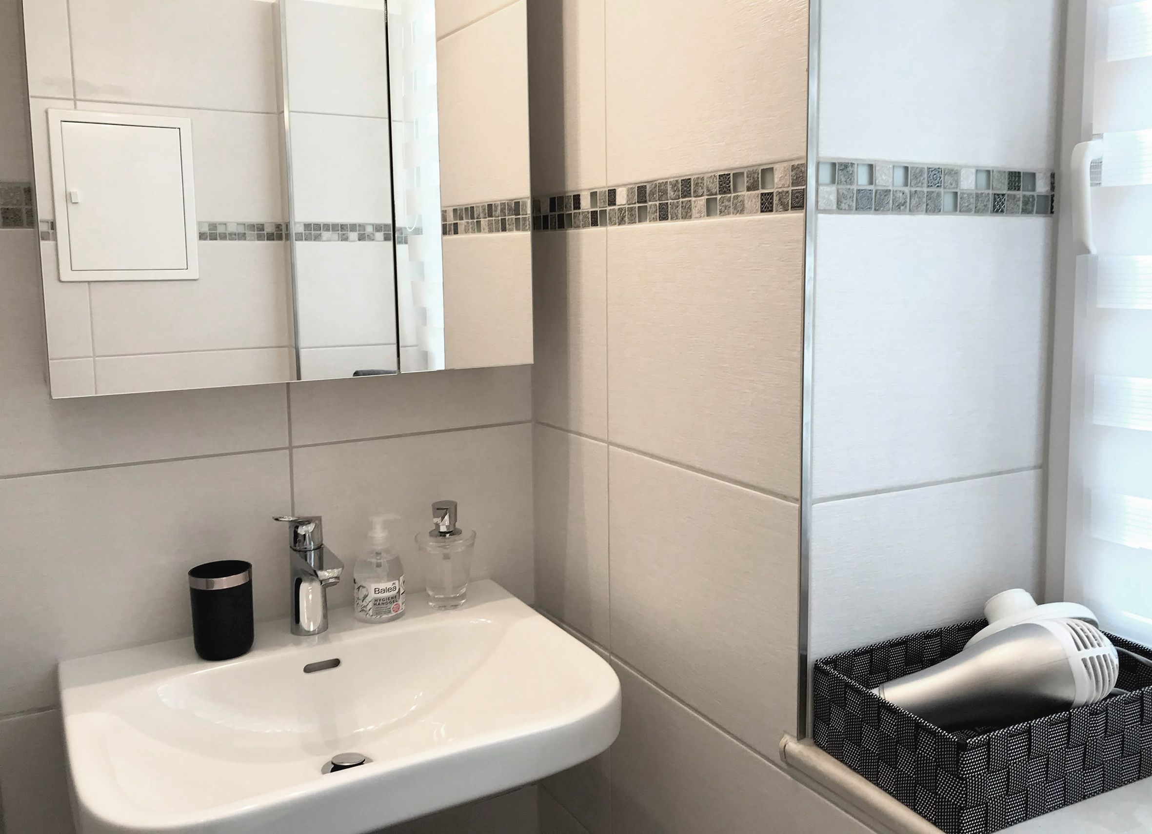SPACE AGE, Design-Luxury-Apartment Plus Terrace , In The Heart Of Gera - SPACE AGE, Design-Luxury-Apartment plus terrace , in the Heart of Gera - Gallery - 19