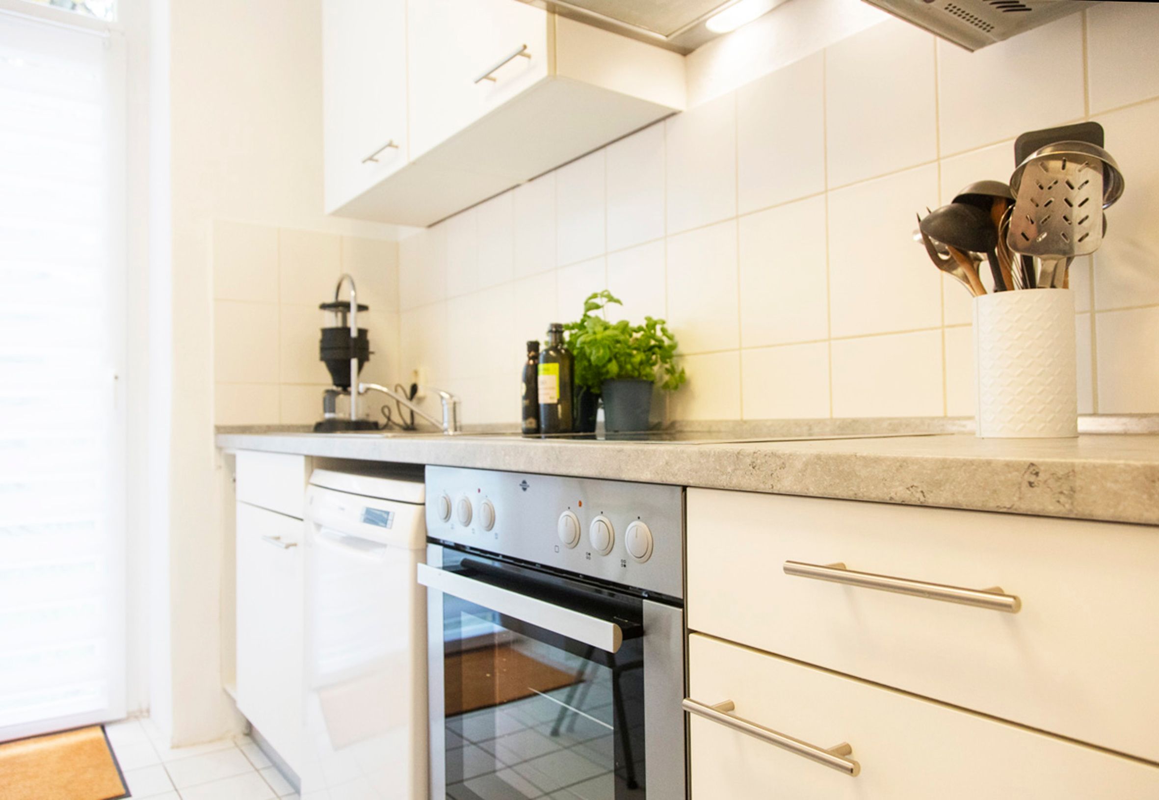 SPACE AGE, Design-Luxury-Apartment Plus Terrace , In The Heart Of Gera - SPACE AGE, Design-Luxury-Apartment plus terrace , in the Heart of Gera - Gallery - 15