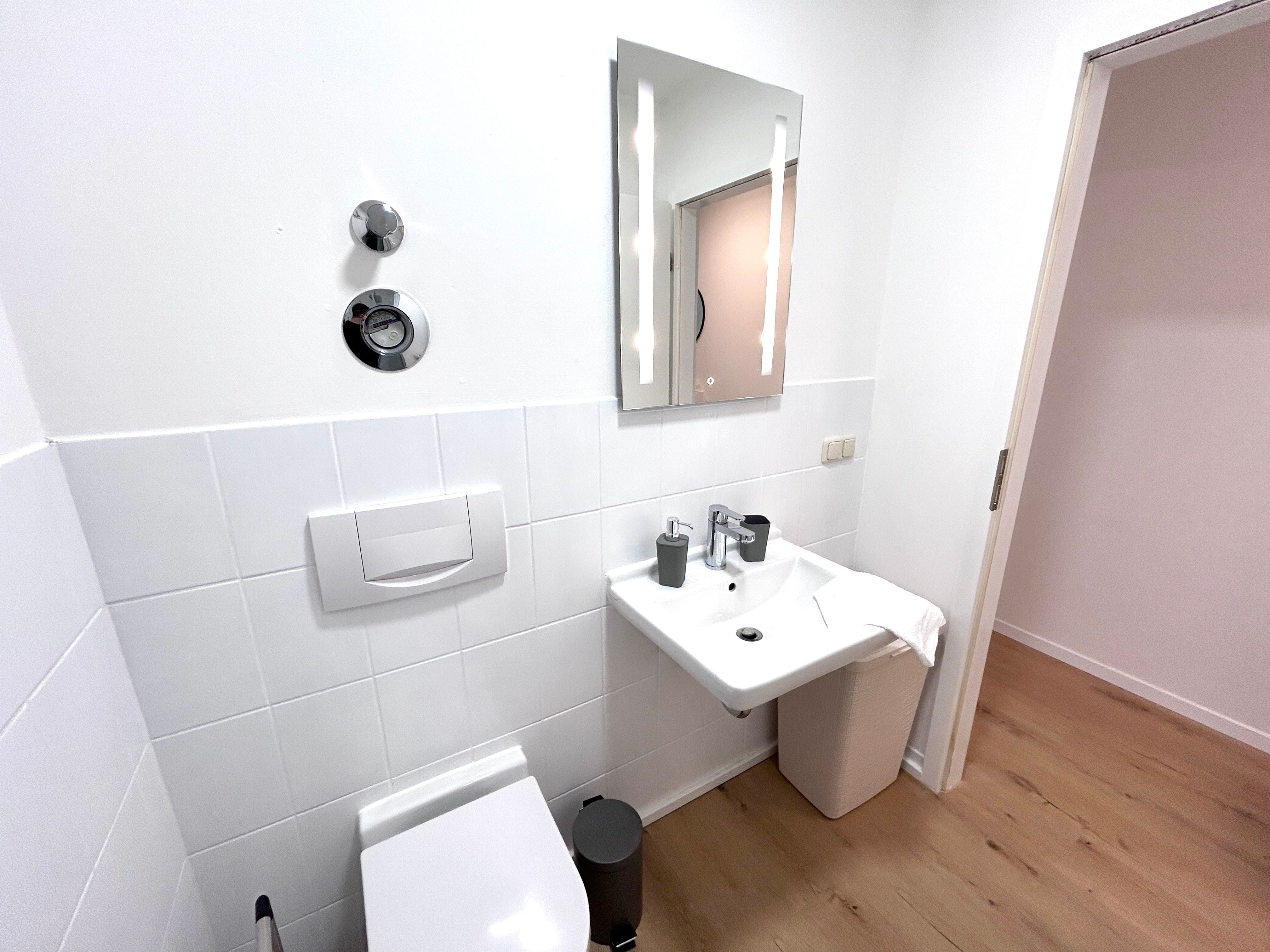  All-Inclusive - Fully Equipped Apartment With Parking Place  -  All-inclusive - fully equipped apartment with parking place  - Gallery -  11