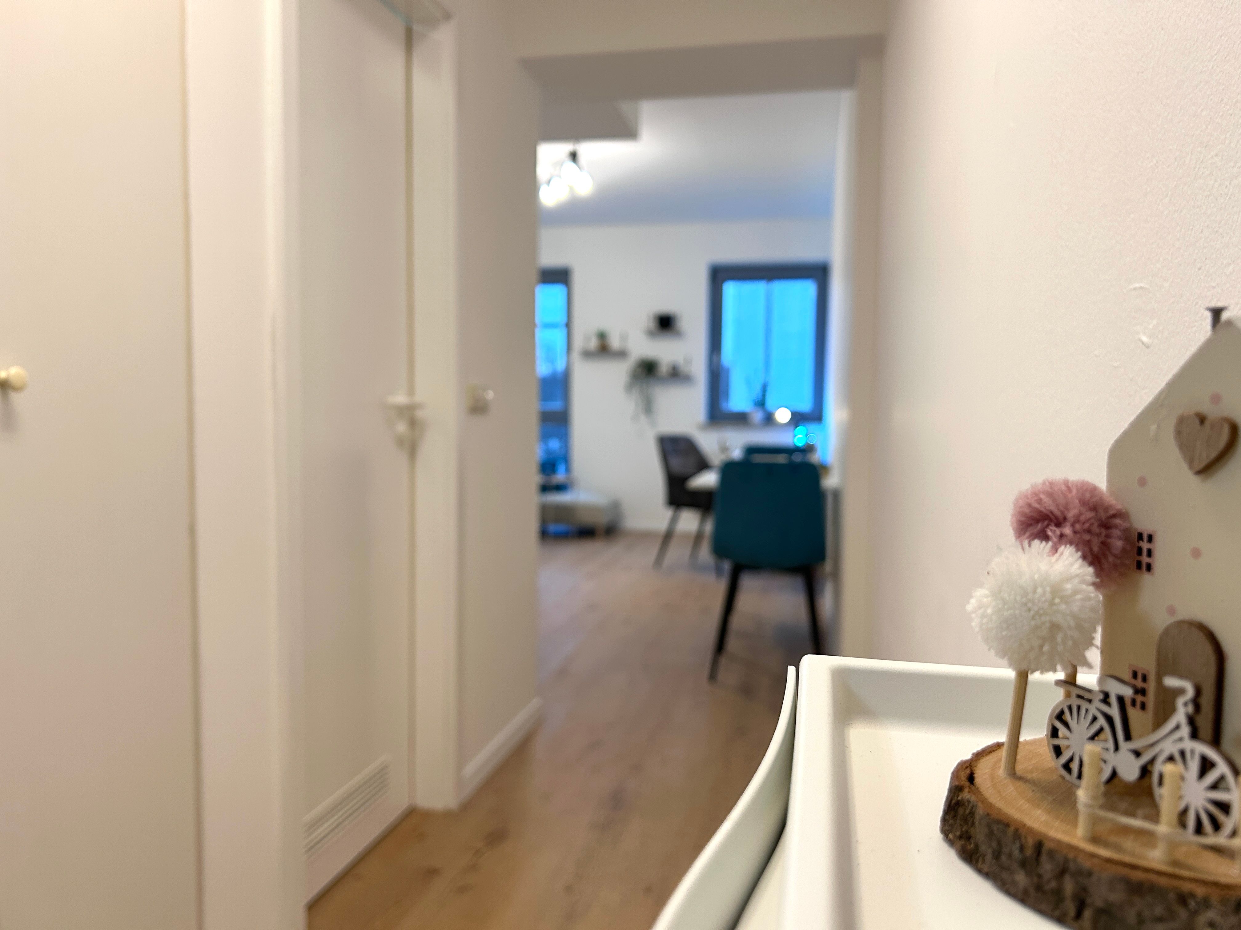  All-Inclusive - Fully Equipped Apartment With Parking Place  -  All-inclusive - fully equipped apartment with parking place  - Gallery -  18