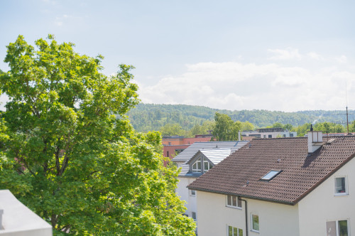 Super central & bright apartment in Tübingen with roof terrace and parking space