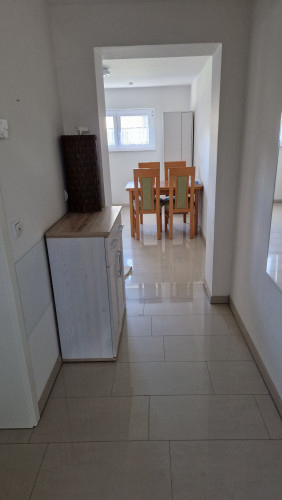Barrier-free ground floor apartment with its own entrance