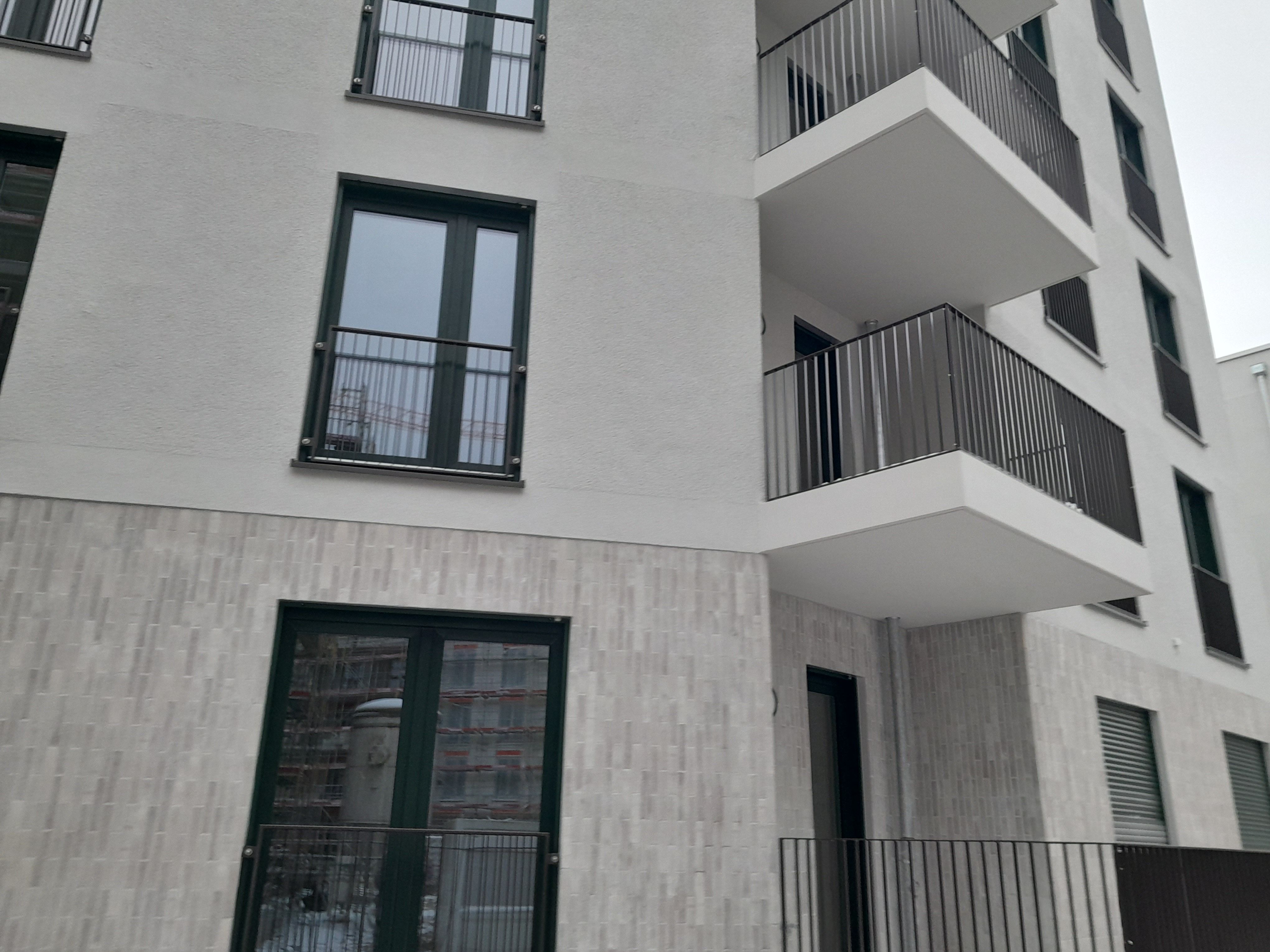  Furnished New Apartment With Fitted Kitchen In Angerbogen  -  Furnished new apartment with fitted kitchen in Angerbogen  - Gallery -  8