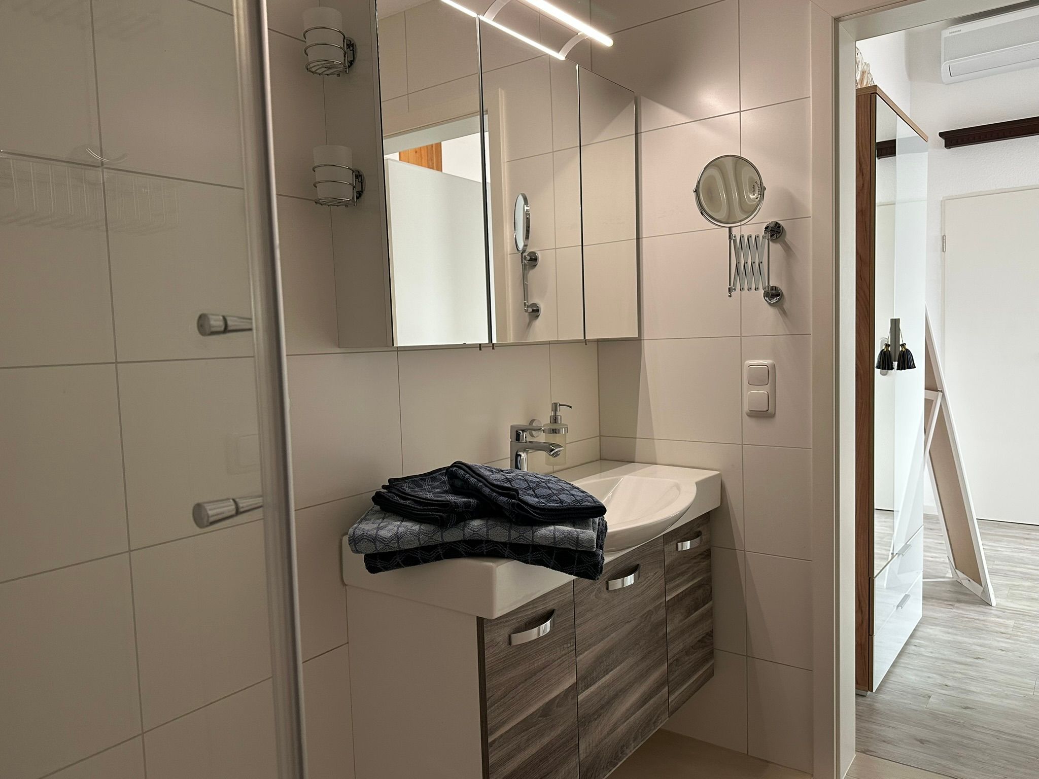 Fashionable & Lovely 2 Room Apartment In Butzbach - 7
