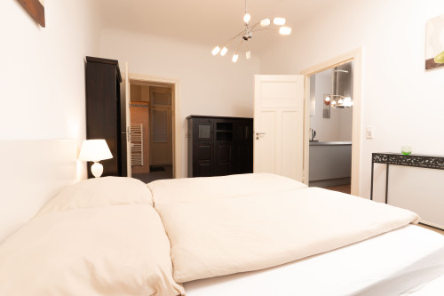 Modern 2-Room Apartment in Prime Location at Elsässer Platz, Wiesbaden - Gallery - 13