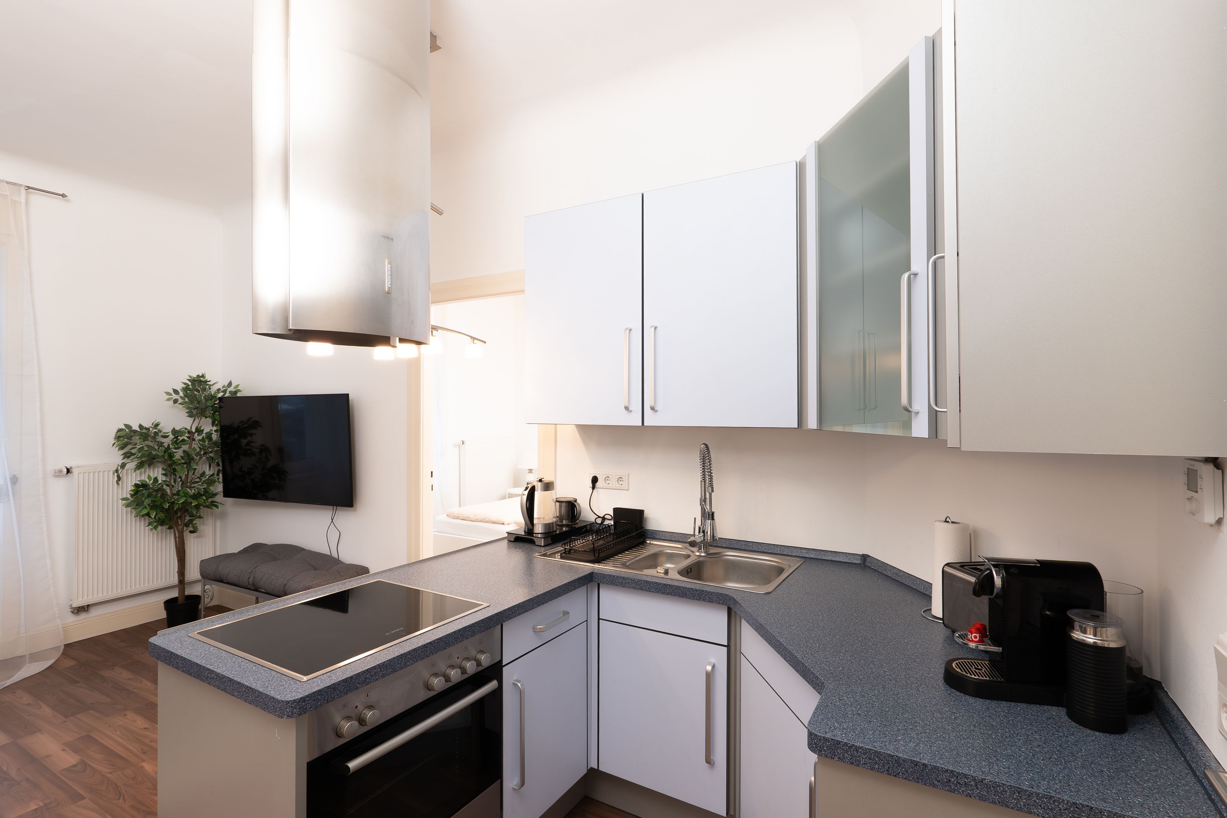  Modern 2-Room Apartment In Prime Location At Elsässer Platz, Wiesbaden  -  Modern 2-Room Apartment in Prime Location at Elsässer Platz, Wiesbaden  - Gallery -  16