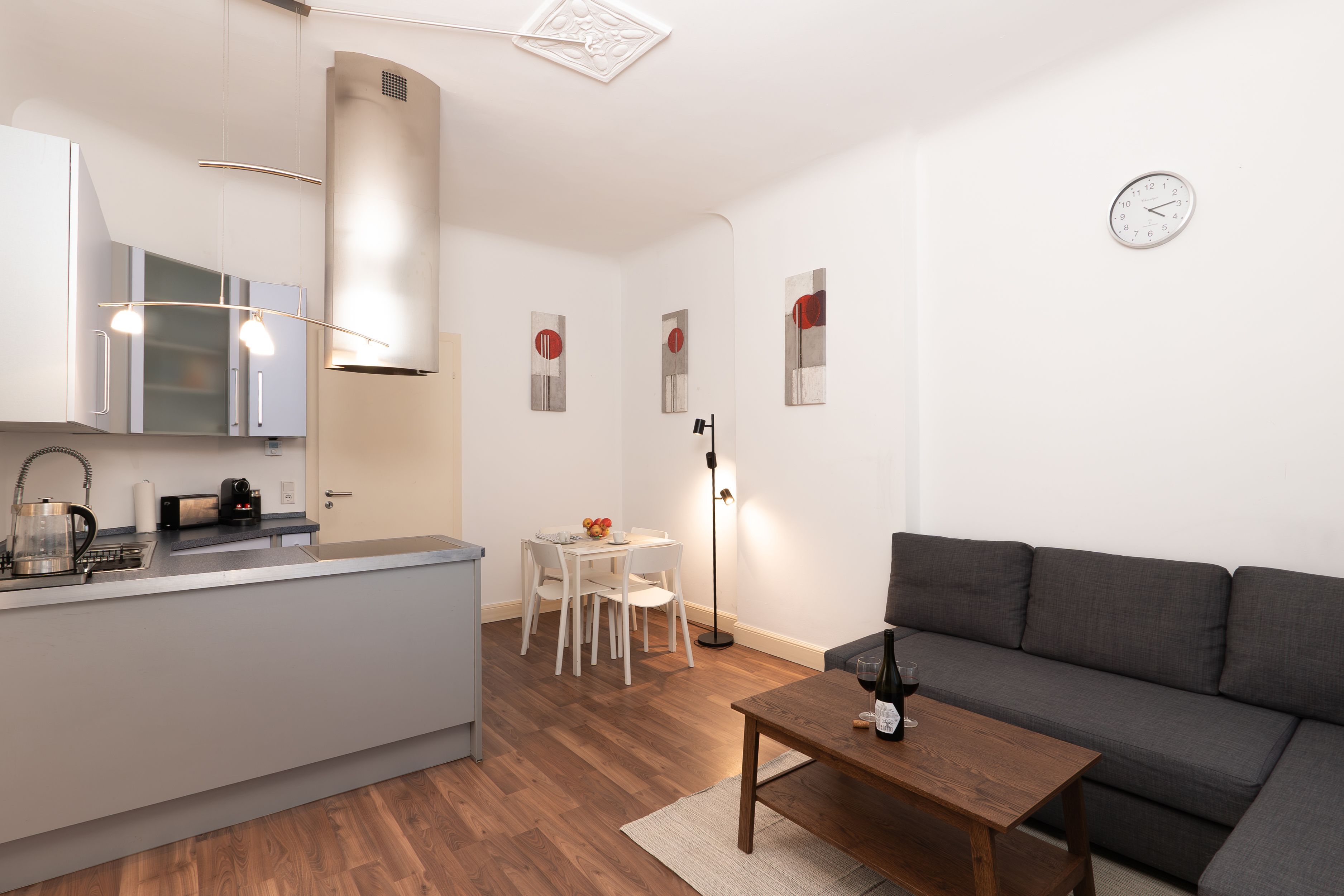  Modern 2-Room Apartment In Prime Location At Elsässer Platz, Wiesbaden  -  Modern 2-Room Apartment in Prime Location at Elsässer Platz, Wiesbaden  - Gallery -  15