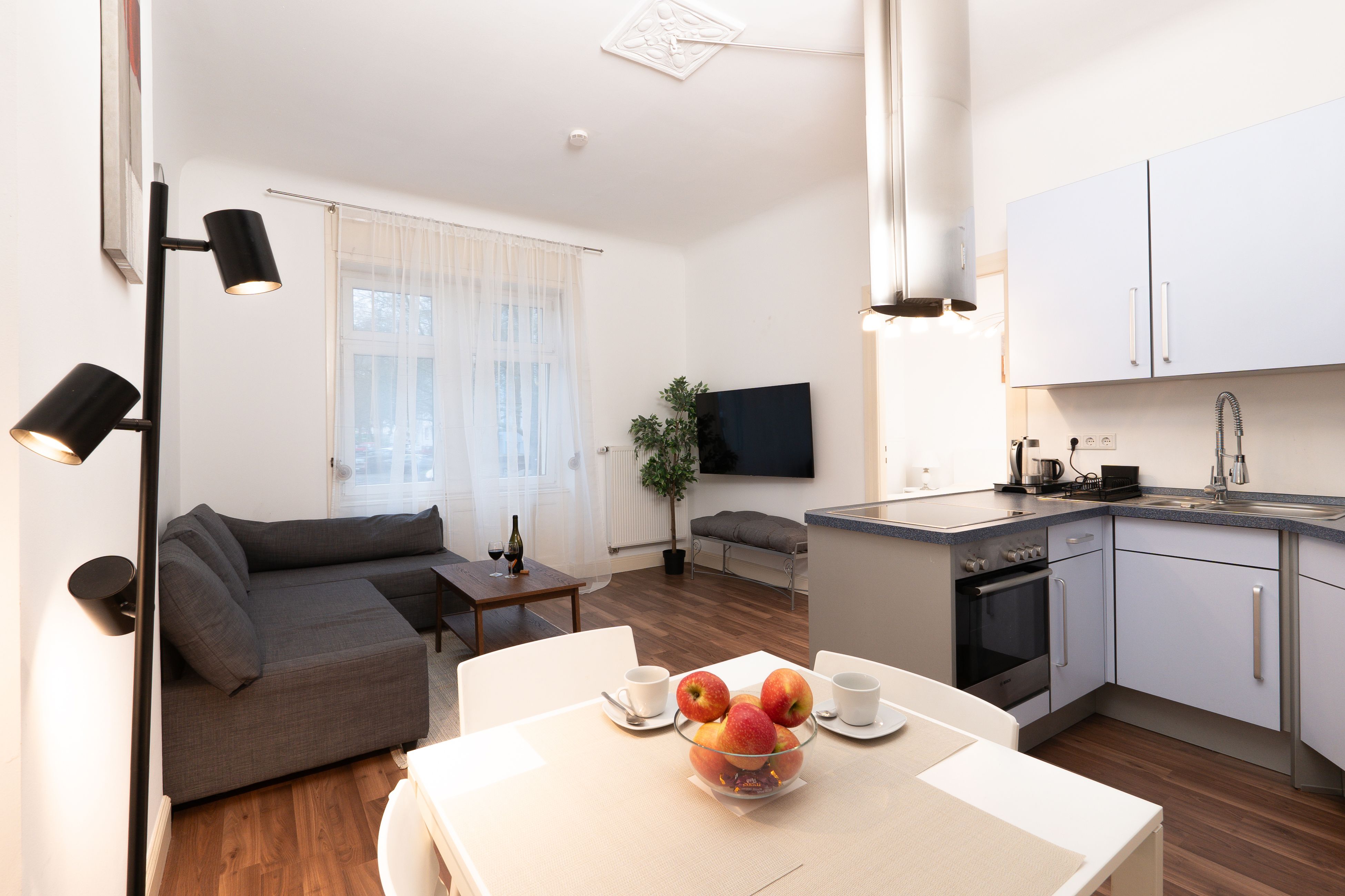  Modern 2-Room Apartment In Prime Location At Elsässer Platz, Wiesbaden  -  Modern 2-Room Apartment in Prime Location at Elsässer Platz, Wiesbaden  - Gallery -  17
