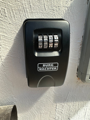 114663065420250915094334PM