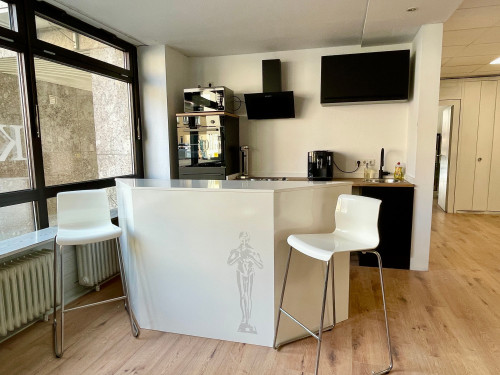 Freshly renovated Modern apartment in the middle of the city center