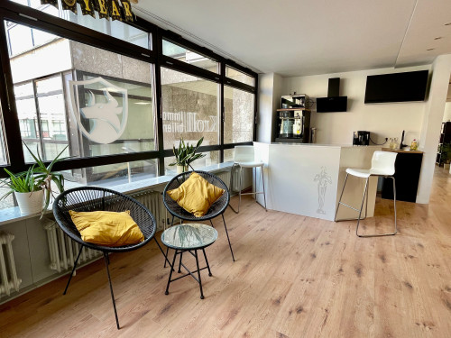 Freshly renovated Modern apartment in the middle of the city center