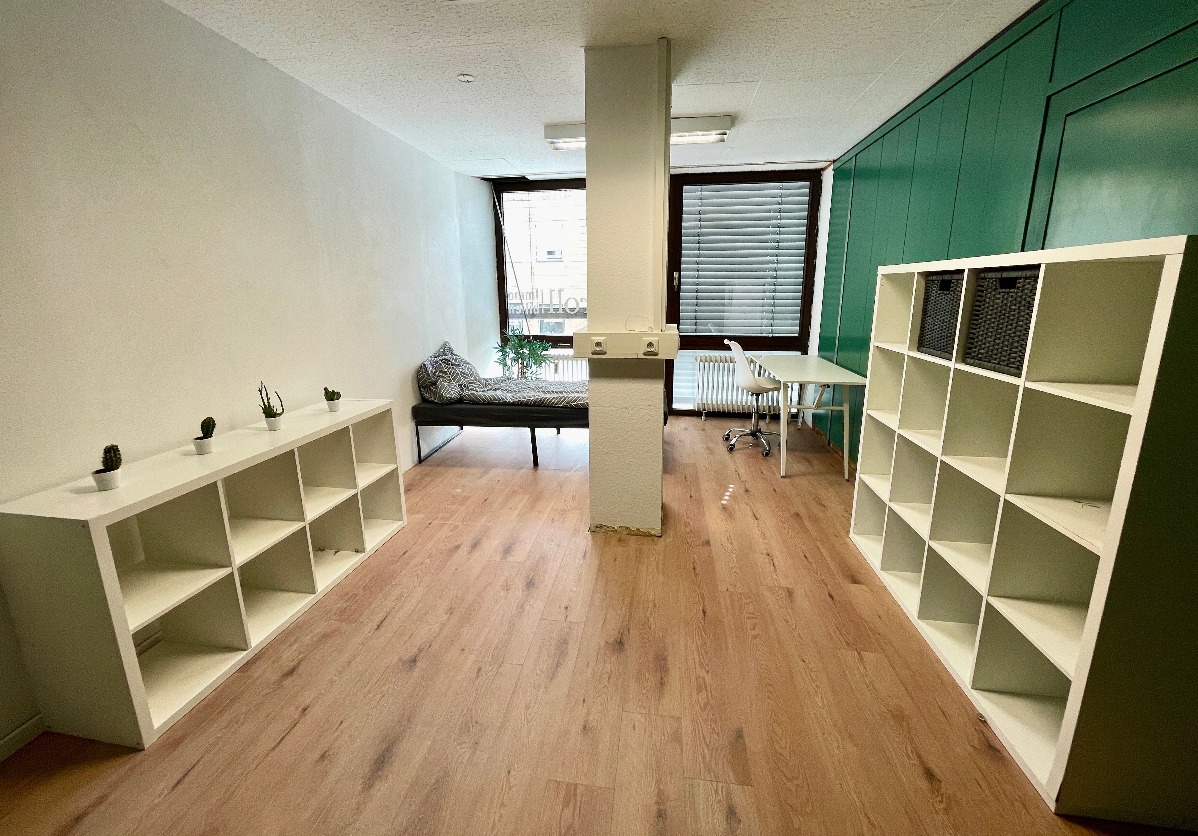 Freshly Renovated Modern Apartment In The Middle Of The City Center - 3