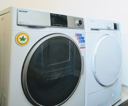 Super flat #4 in the centre, with south sun and castle view + near Aachen