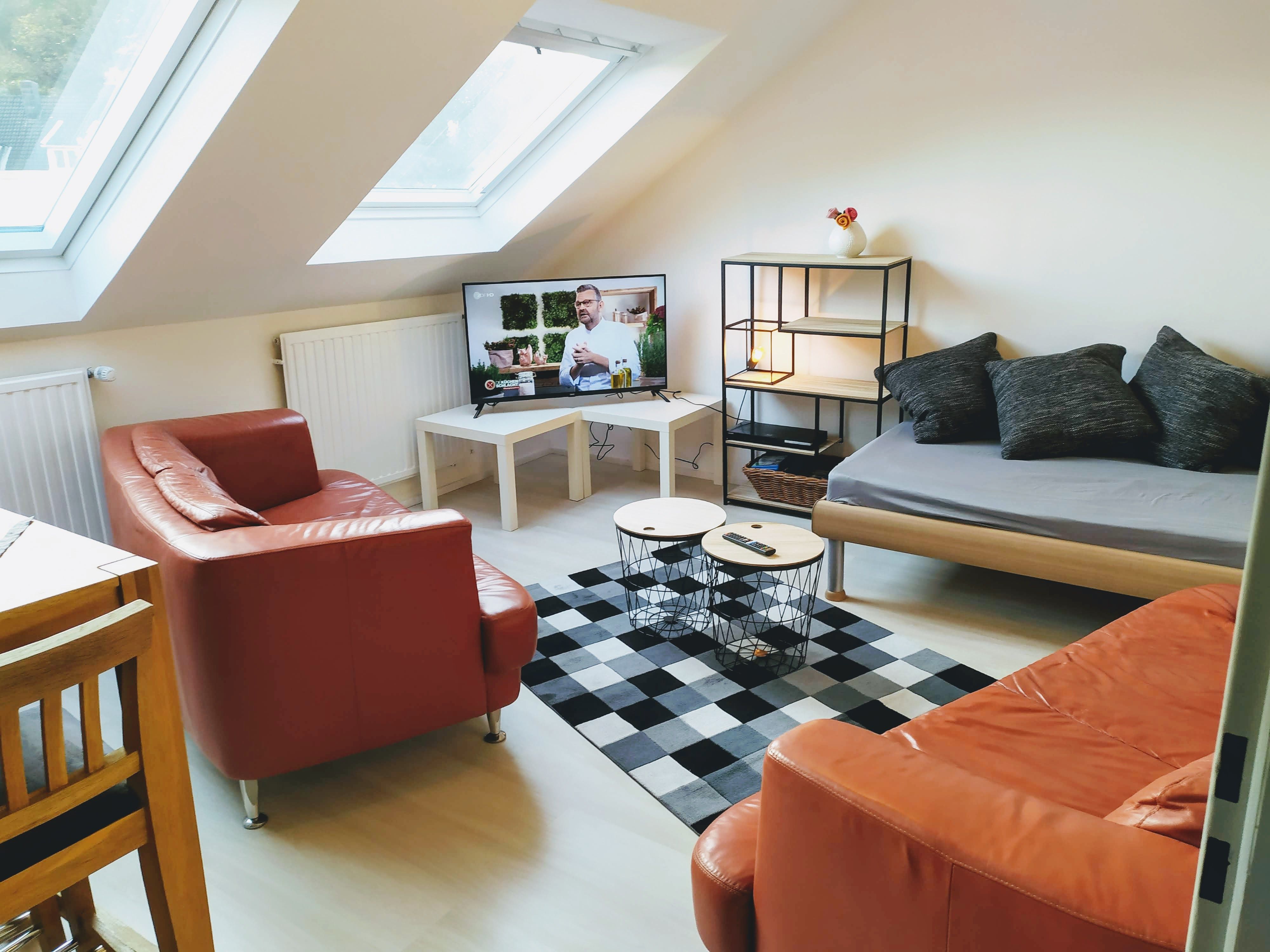 Super Flat #4 In The Centre, With South Sun And Castle View + Near Aachen - 47