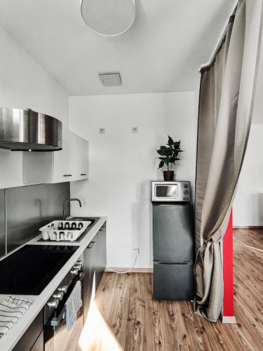Quiet and bright studio - Gallery - 8