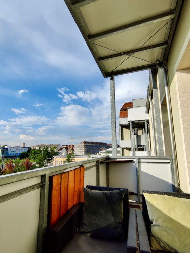 Quiet and bright studio