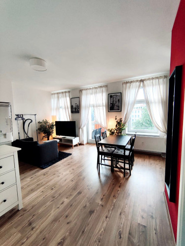 Quiet and bright studio - Gallery - 26