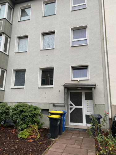 Essen-Rüttenscheid: Lovely Studio Apartment with a balcony on a quiet side street - 5 mins walk to Messe Gruga & E.ON