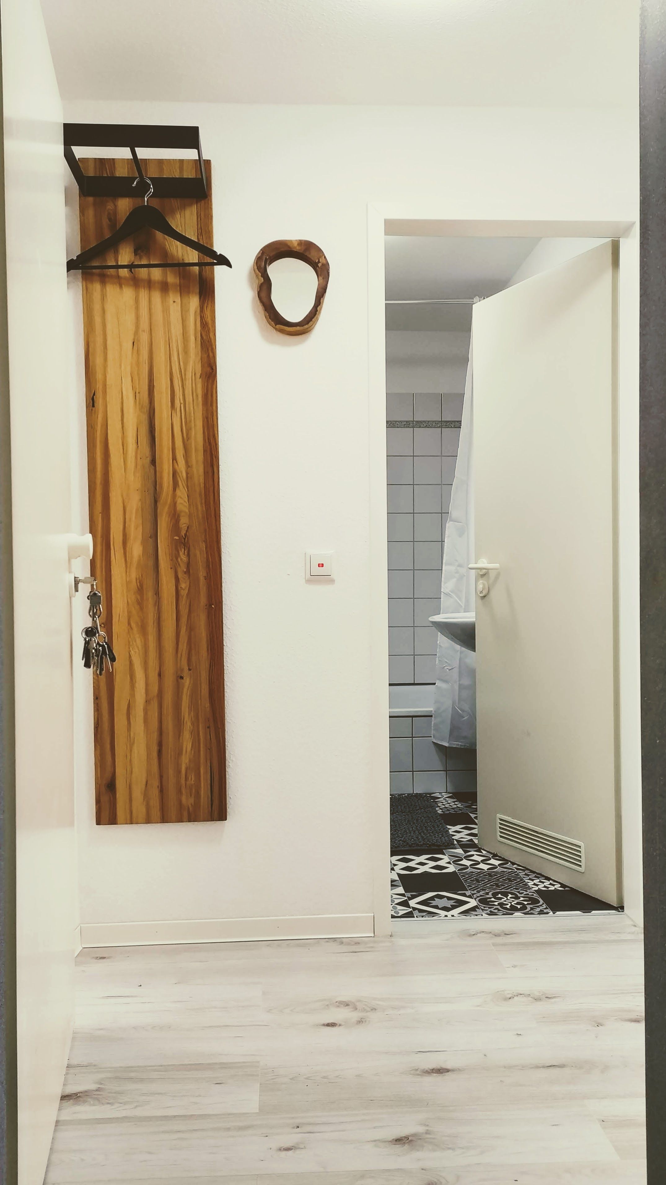 Helle 2-Zimmer-Wohnung, Schön Geschnitten, Nahe Aachen - 3
