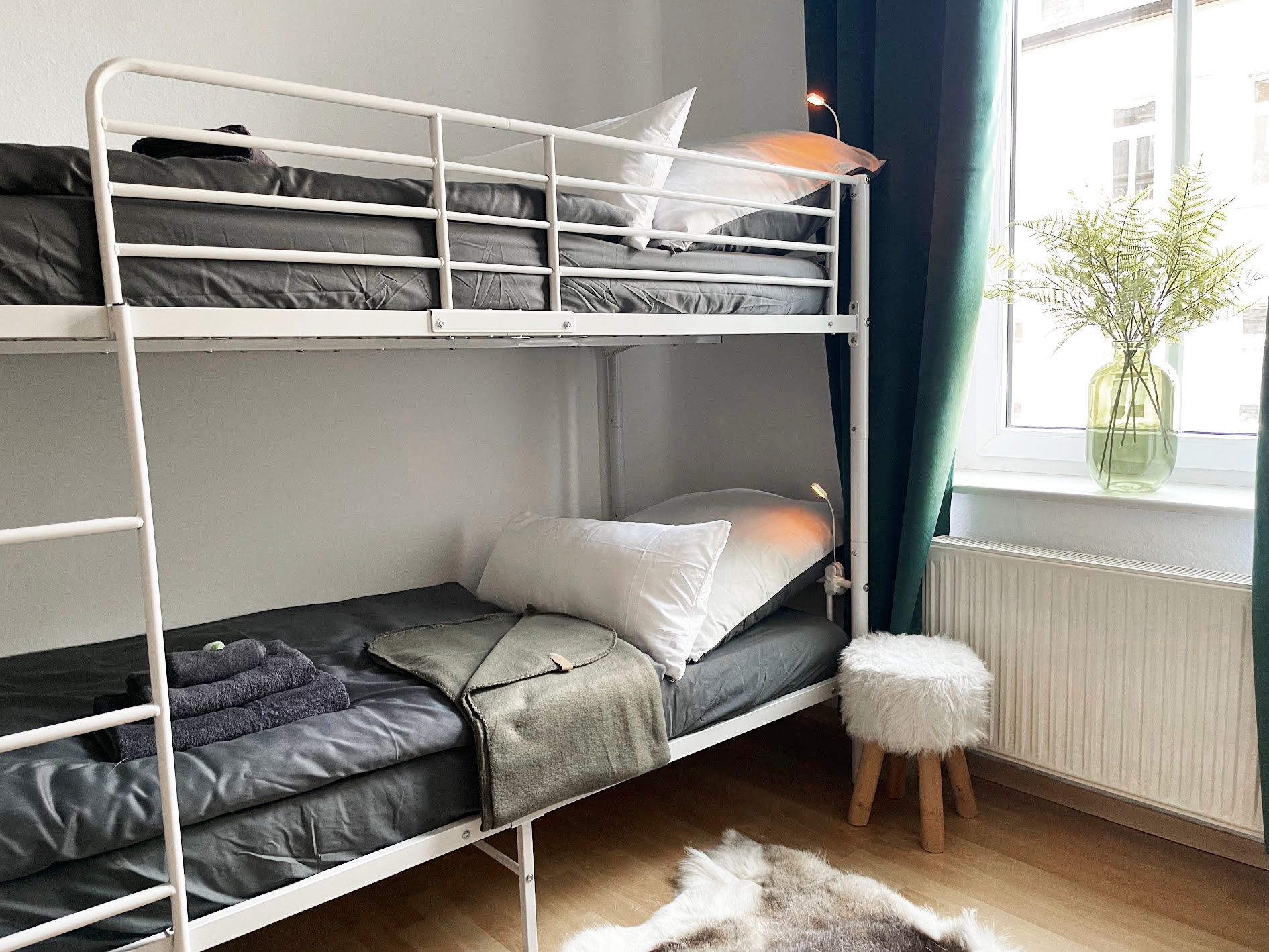 MAGIC FOREST Design-Luxus Apartment | 65 Zoll TV | Boxspring | Waschen | Garten | Beste Lage - MAGIC FOREST Design-Luxus Apartment | 65 Zoll TV | Boxspring | Waschen | Garten | beste Lage - Gallery - 24