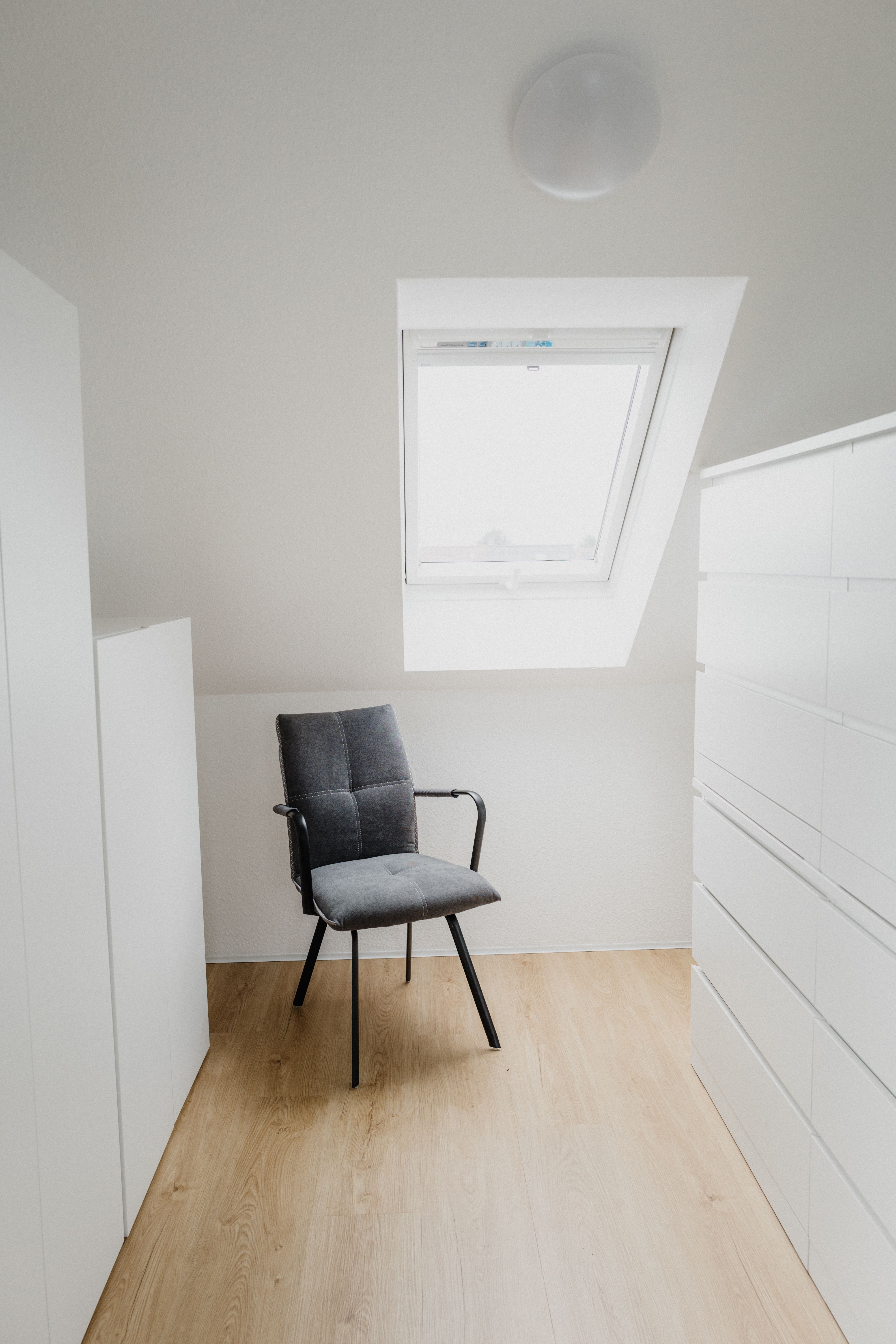 Neat & Cozy Apartment Located In Hürth - 24