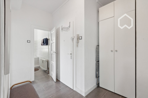 Flora furnished apartments
