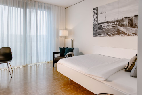 Modern Serviced Apartment at the Olympiapark with fitness studio, 9 min to the main train station