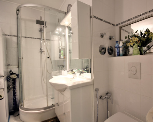 Spacious 2 room apartment in a central location