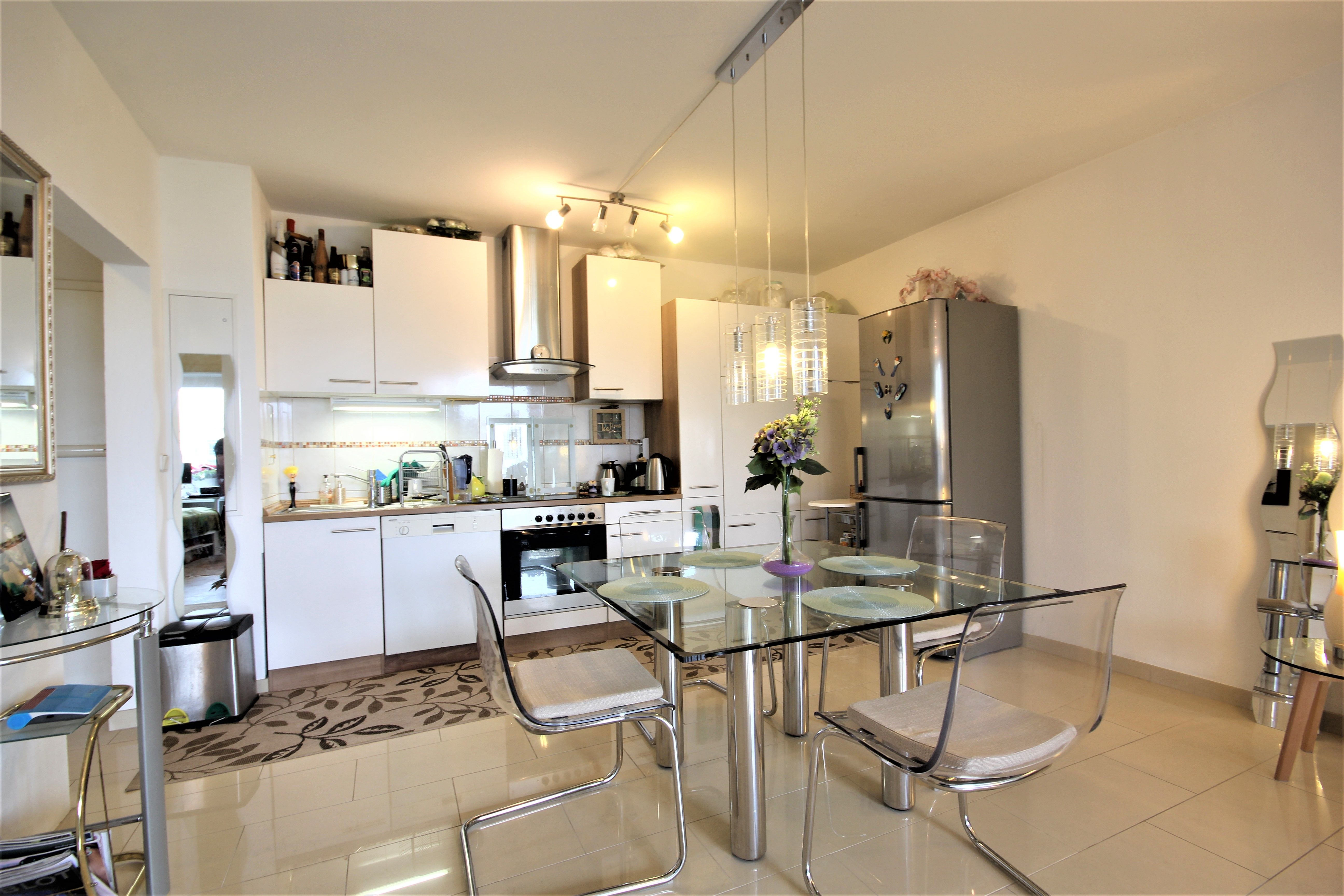  Spacious 2 Room Apartment In A Central Location  -  Spacious 2 room apartment in a central location  - Gallery -  9
