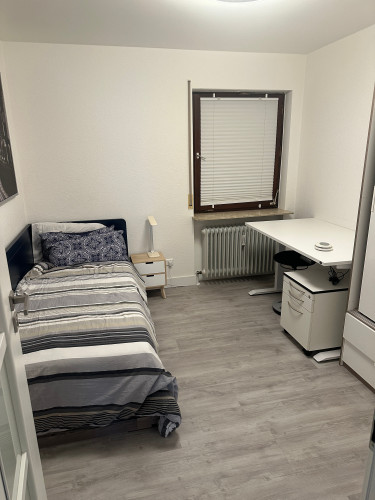 **Fully Furnished Exclusive 4-Room Apartment: Where Comfort Meets Style!** - Gallery - 9
