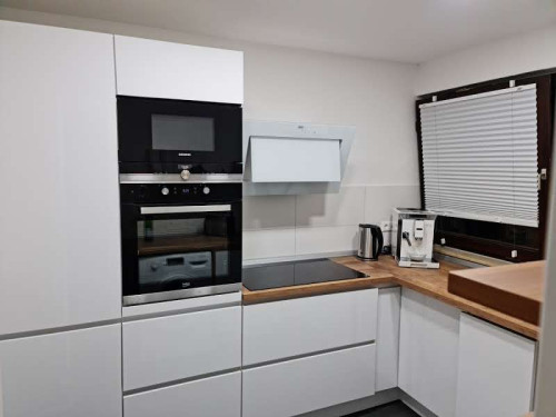 **Fully Furnished Exclusive 4-Room Apartment: Where Comfort Meets Style!** - Gallery - 6