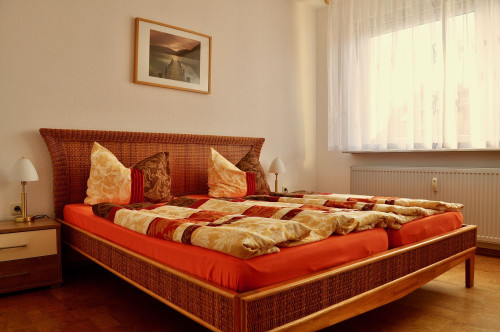 Elegantly furnished apartment with southwest balcony and shared garden terrace - Gallery - 8