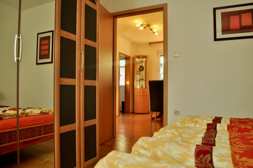 Elegantly furnished apartment with southwest balcony and shared garden terrace - Gallery - 10