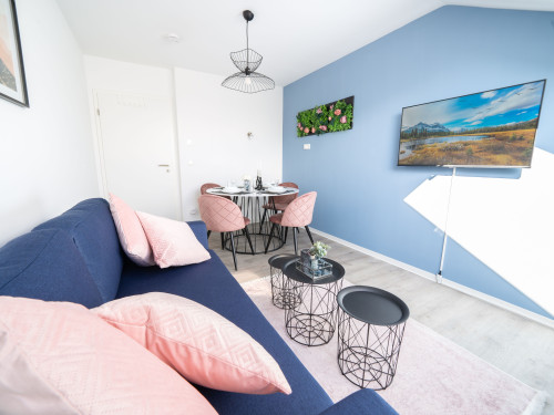 Noble Suite - Living & Work Place