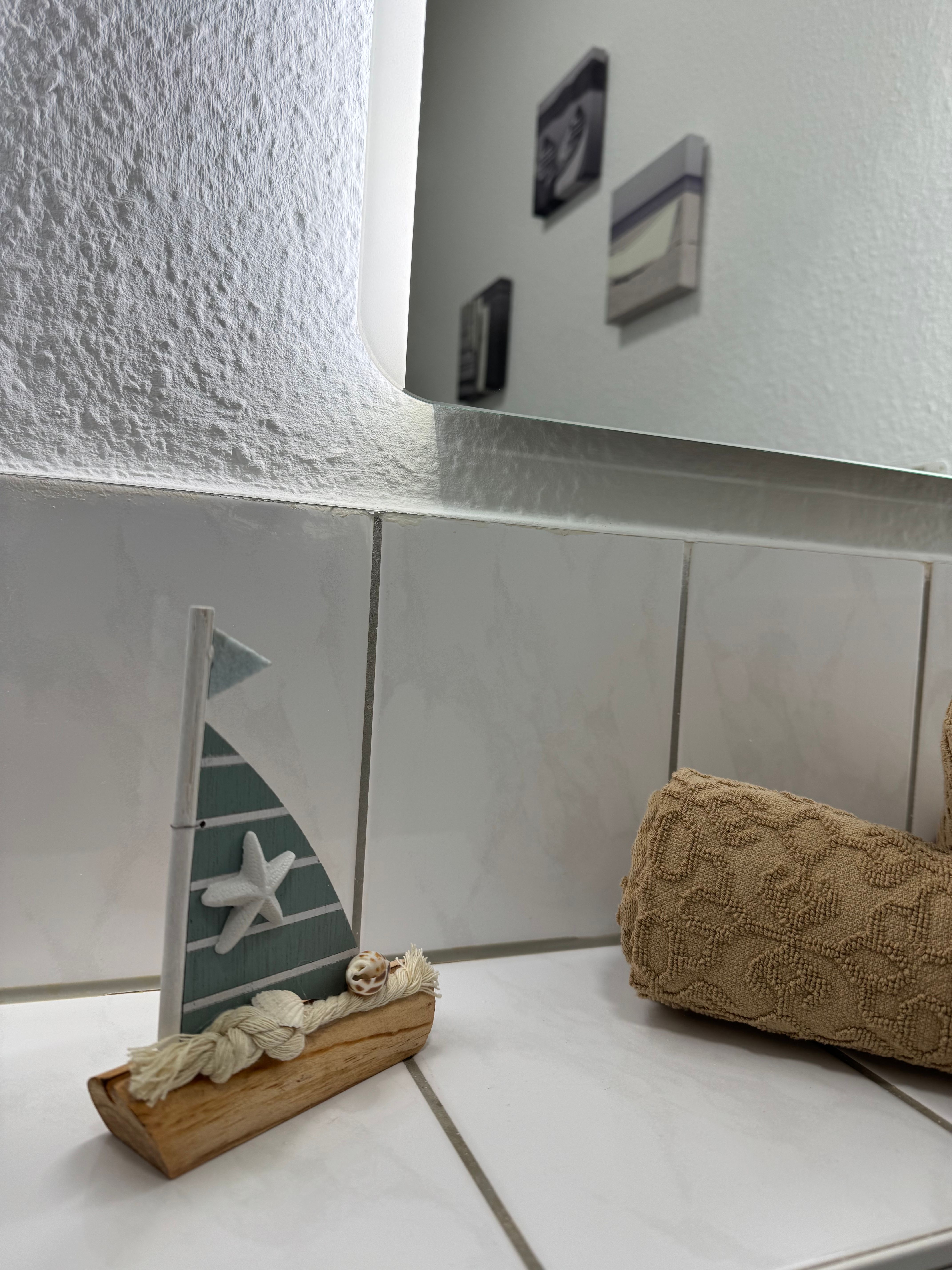  Beautiful Apartment In Weimar - 3 Bedrooms - 5 Beds - Parking Lot - Smart-TV  -  Beautiful apartment in Weimar - 3 bedrooms - 5 beds - parking lot - Smart-TV  - Gallery -  13