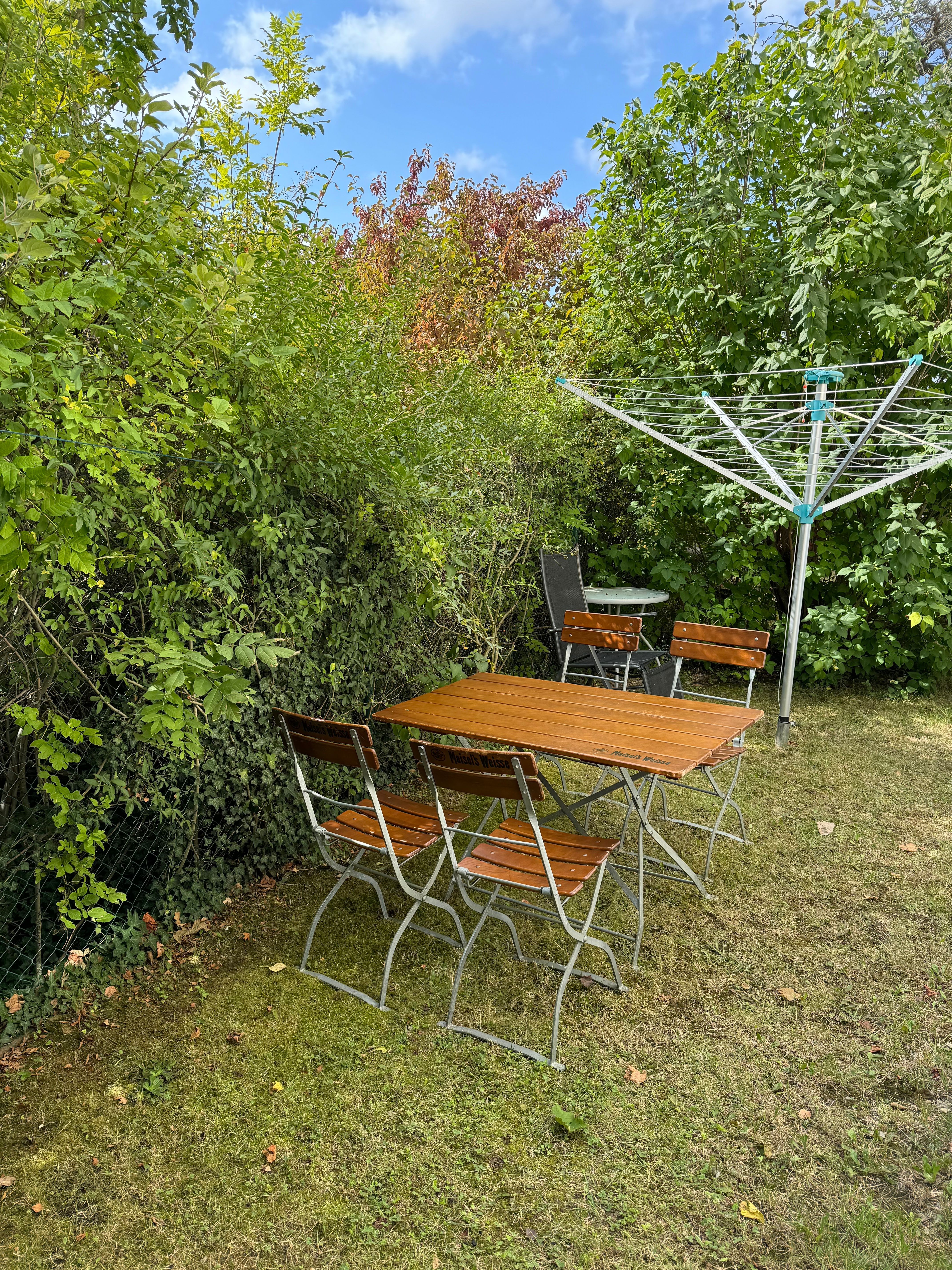  Beautiful Apartment In Weimar - 3 Bedrooms - 5 Beds - Parking Lot - Smart-TV  -  Beautiful apartment in Weimar - 3 bedrooms - 5 beds - parking lot - Smart-TV  - Gallery -  1