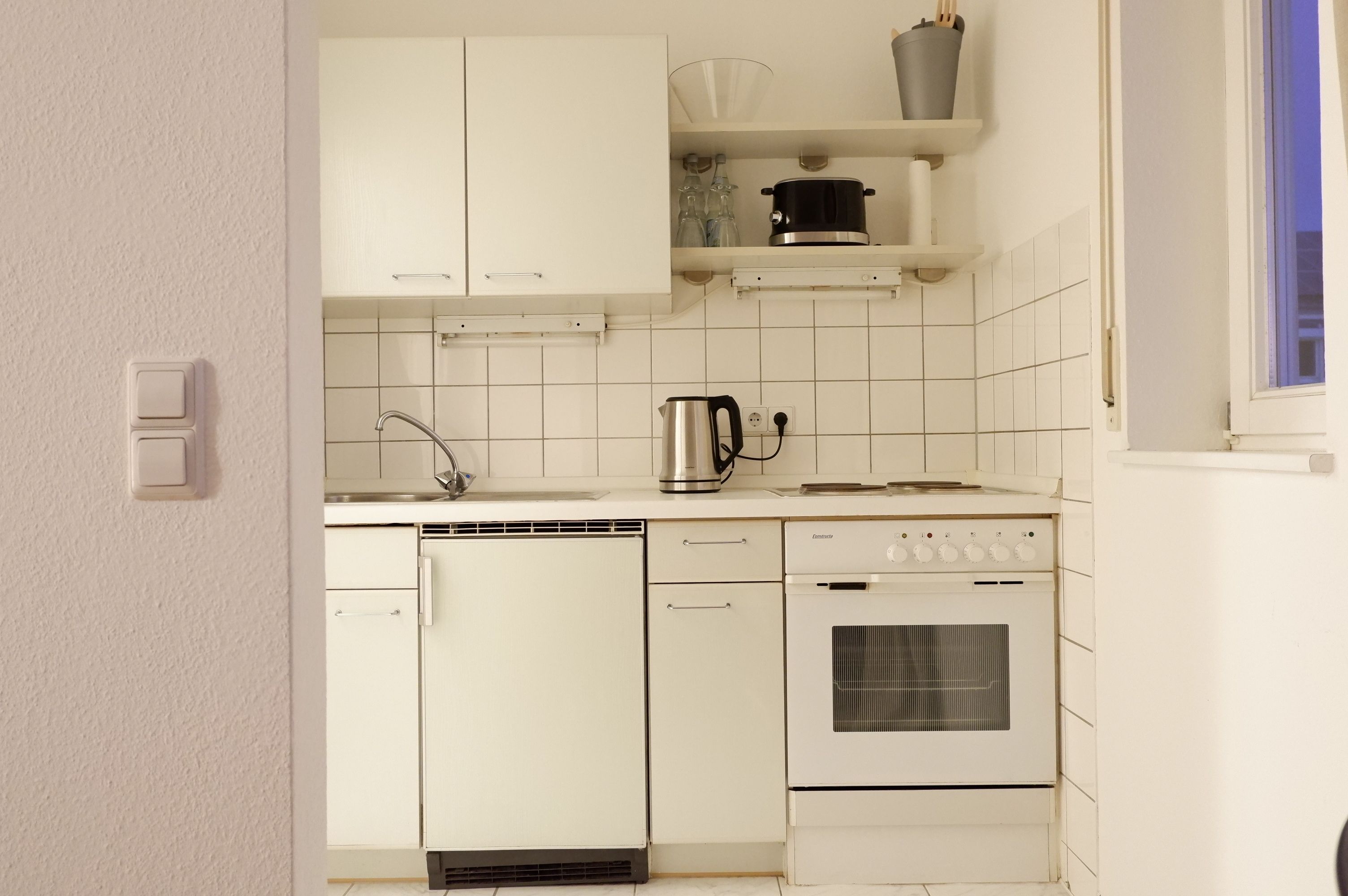  Sunny Apartment With A Large Balcony  -  sunny apartment with a large balcony  - Gallery -  10