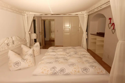 High-quality, fully furnished flat - Gallery - 19