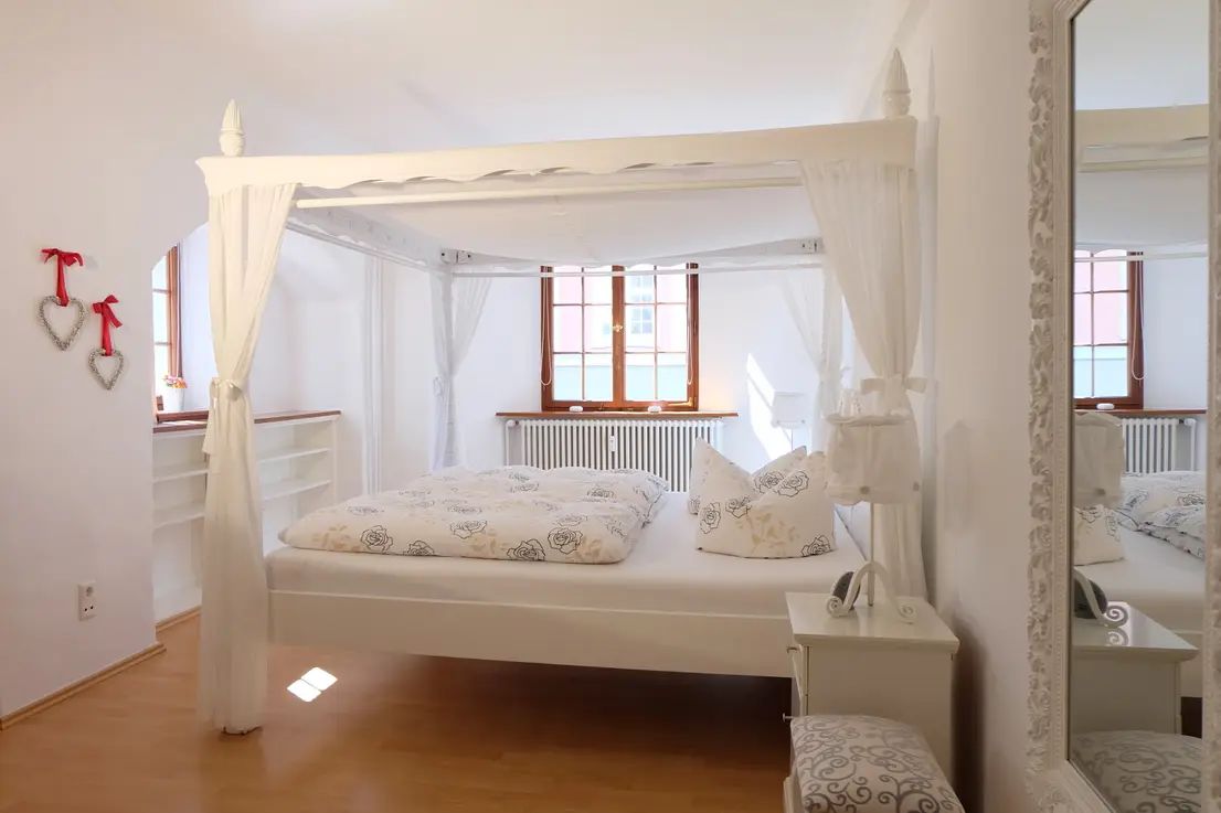 High-Quality, Fully Furnished Flat - 20