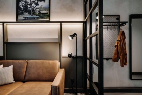 Stylish, newly renovated 1-Room Loft with Kitchen in Stuttgart