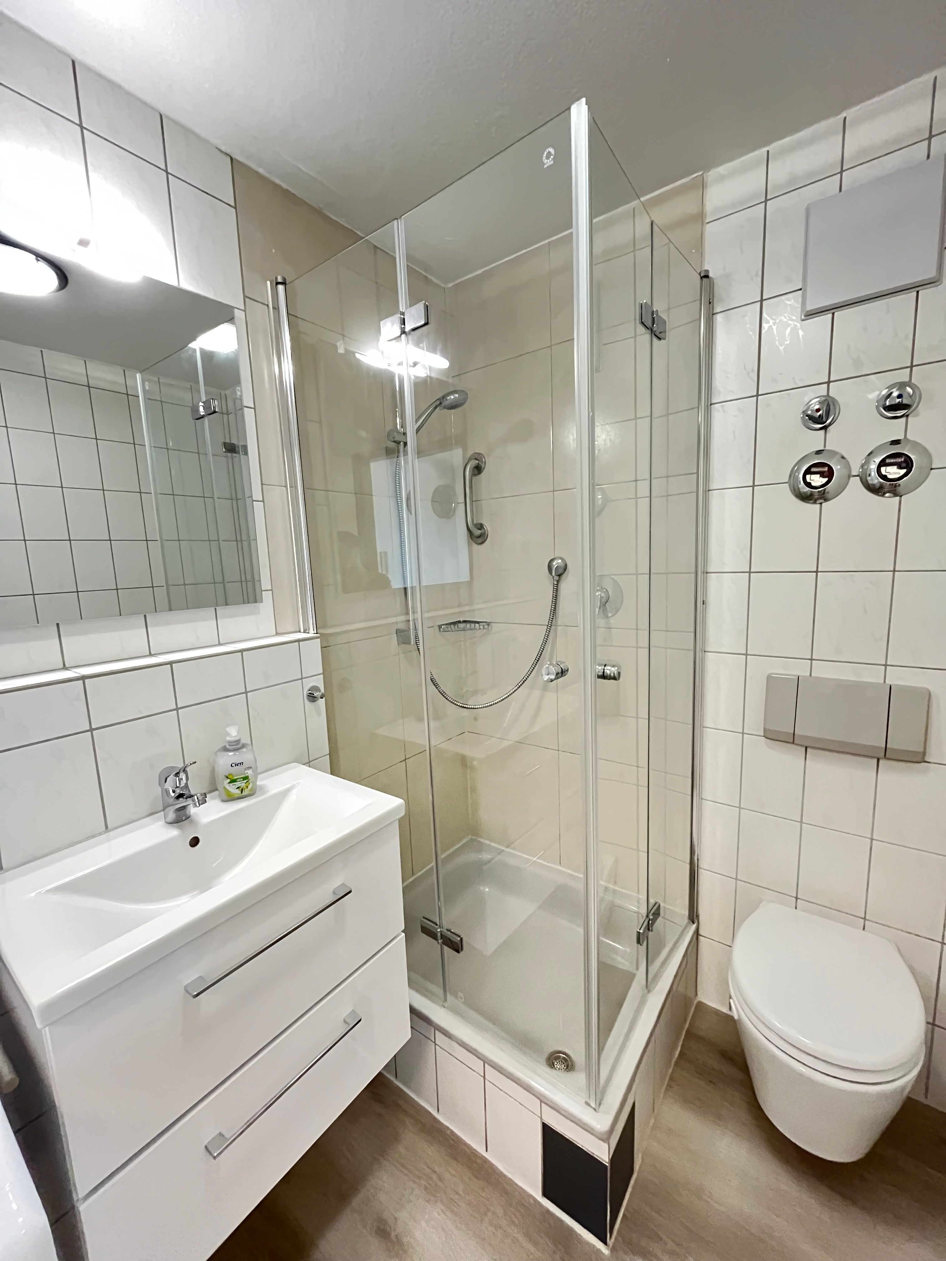  Wonderful Apartment In Metzingen  -  Wonderful apartment in Metzingen  - Gallery -  9