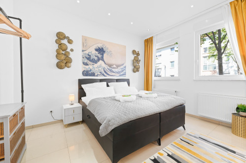 emon3: Garden, Gym & Great Kitchen, Central Location